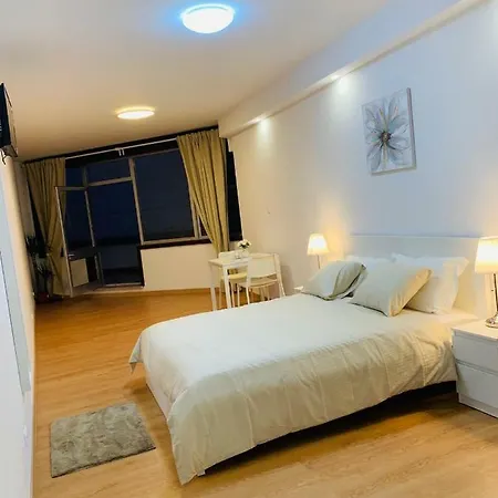Sky Aliados Apartmán Porto